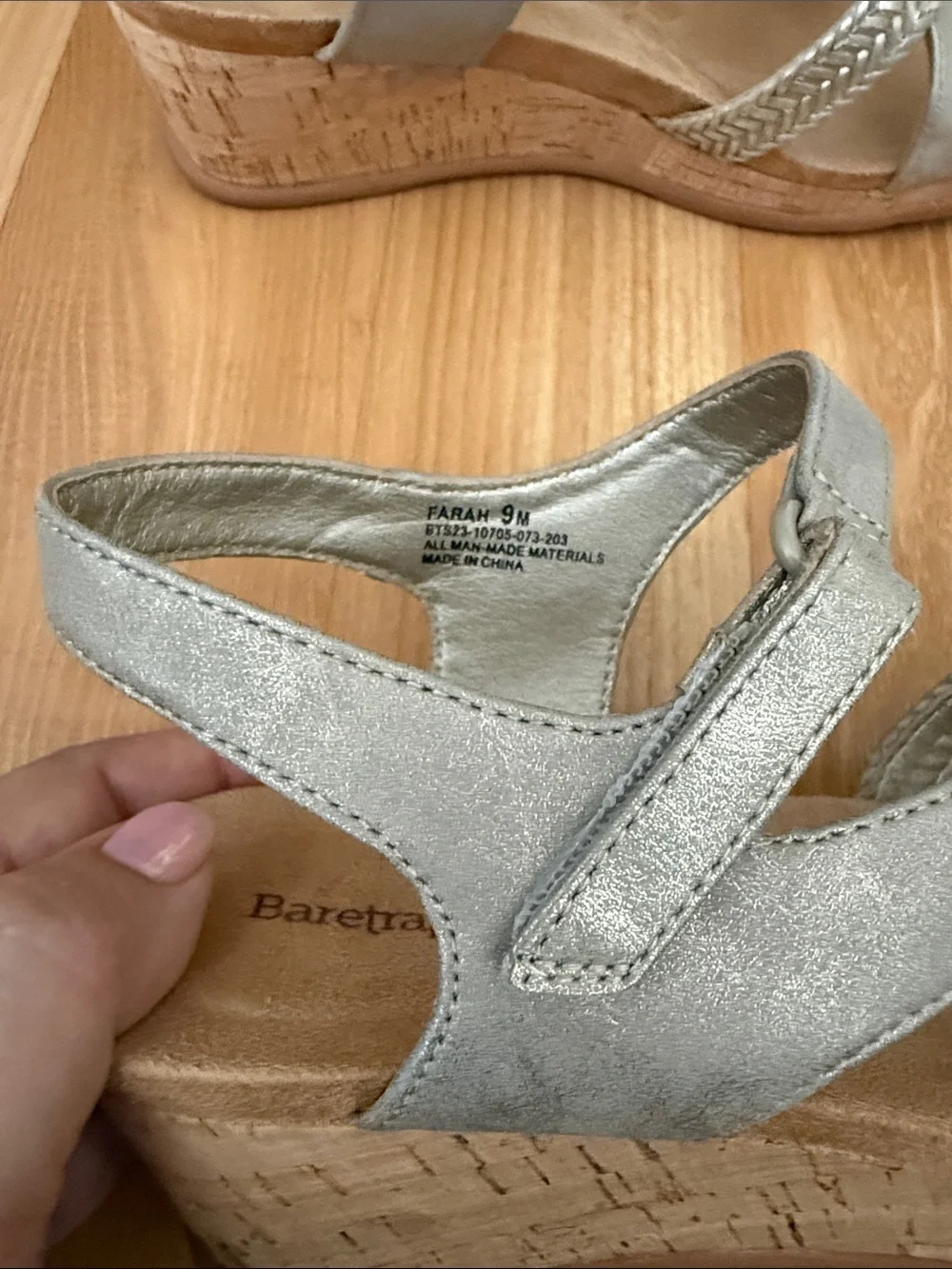 BareTraps metallic silver
